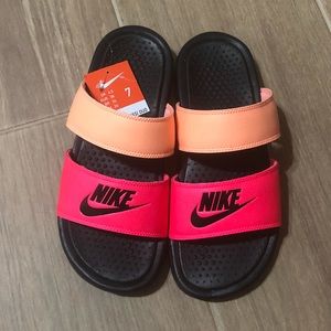 Nike slides